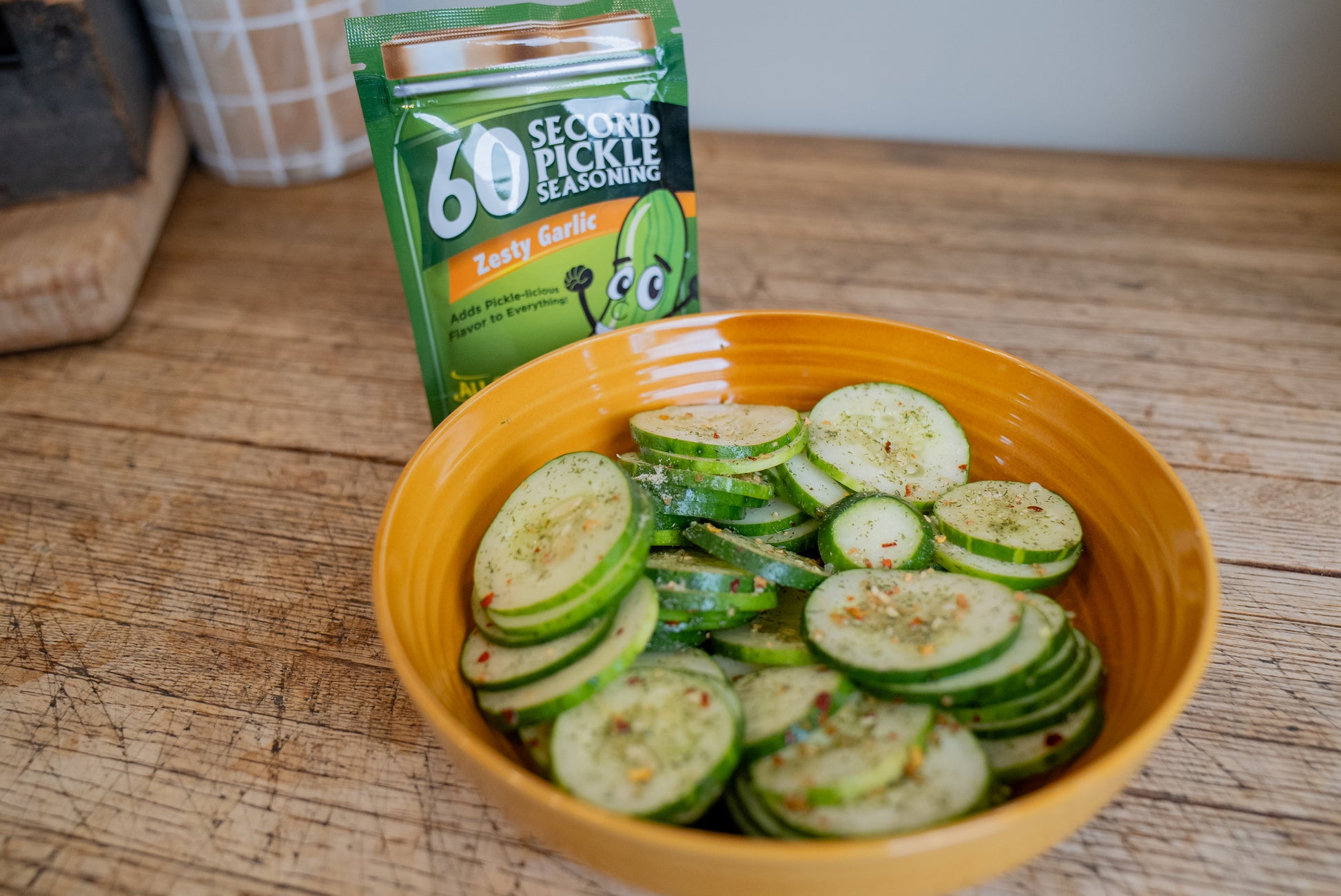 Zesty Garlic pickle-flavor seasoning spice mix